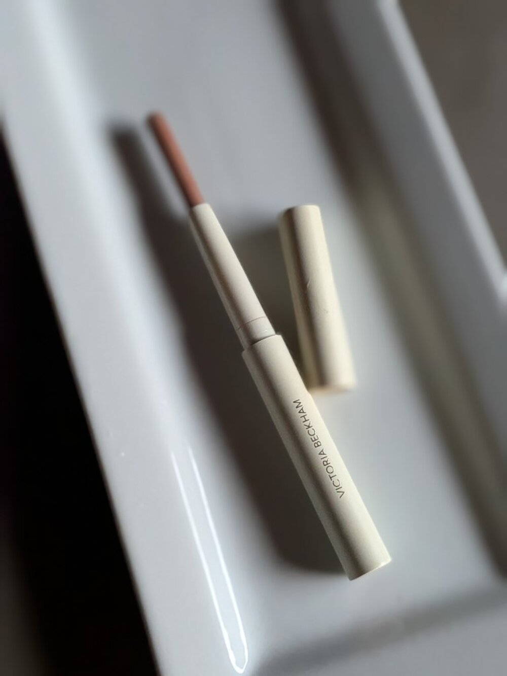 Victoria Beckham Contour Stylus Precision Contour Stick - Travertine